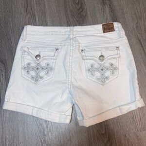 Love Indigo White Embroidered Pocket Jean Shorts
